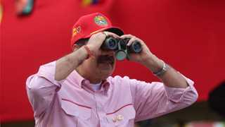 مادورو علیه «استعمار» آمریکا موضع گرفت