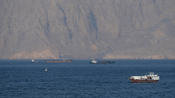 لیست سیاه تنگه هرمز ۱۲۲تایی شد
