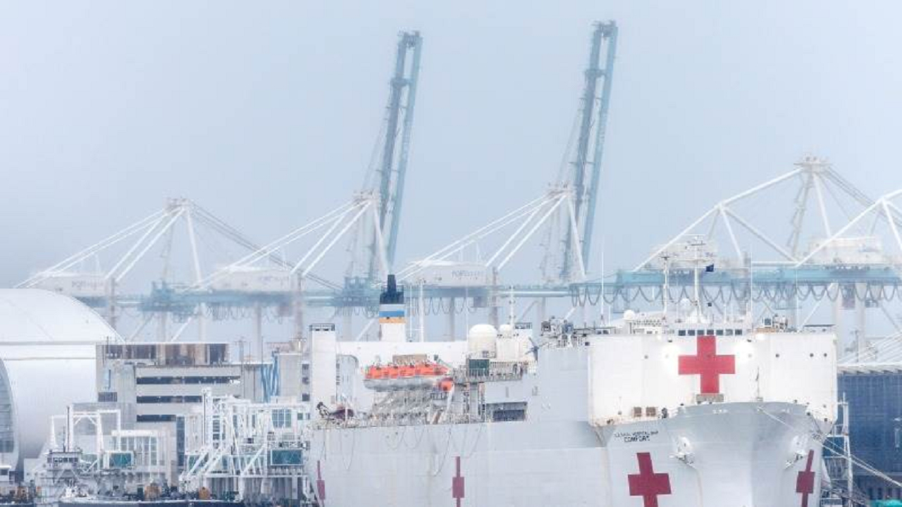 گزارشها درباره دستور اعزام کشتی بیمارستانی آمریکا به گرینلند تکذیب شد