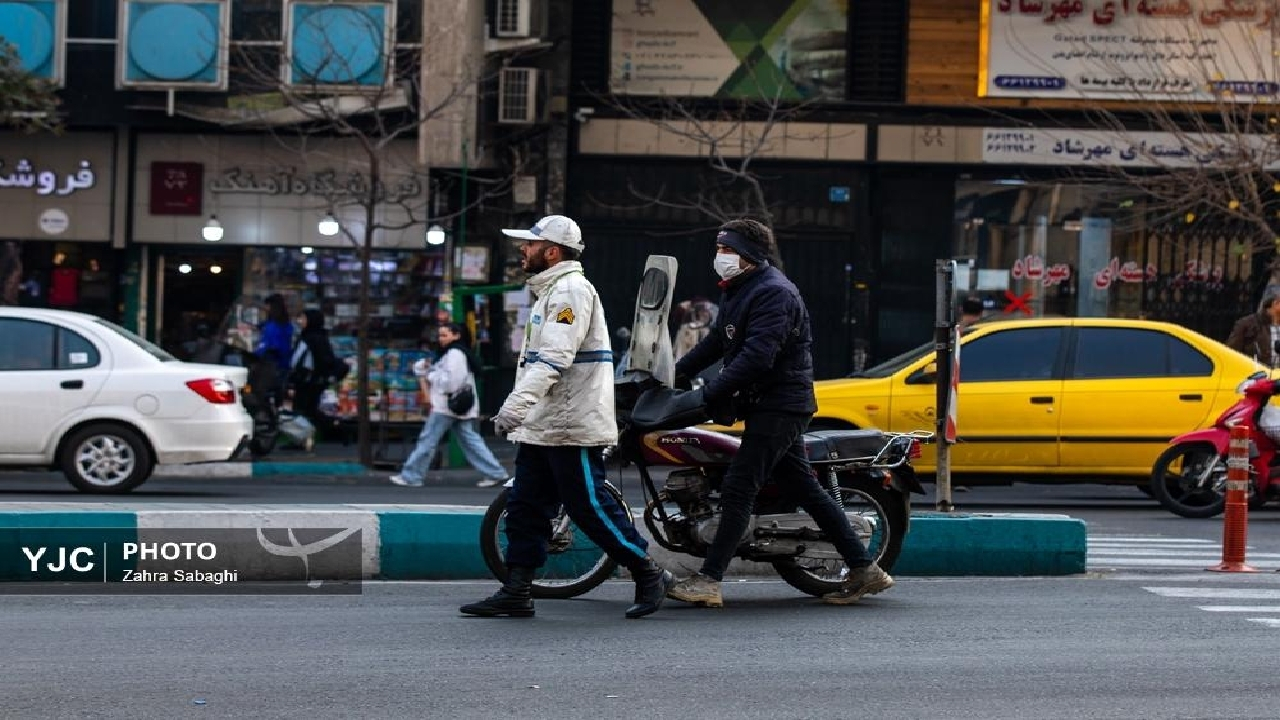 اعمال قانون بیش از ۲۵ هزار دستگاه موتور سیکلت به دلیل ورود غیر مجاز به خطوط ویژه در بهمن ماه