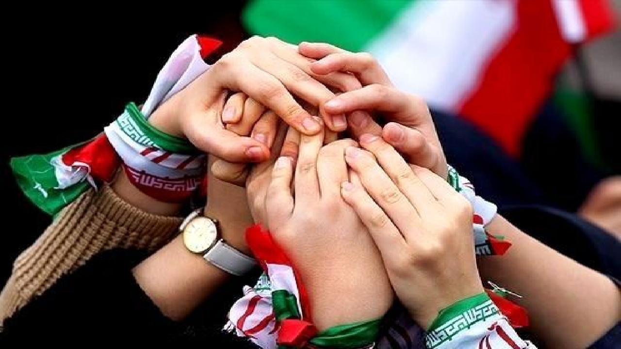 یک ایران برای ایران، همه وطن آماده جان فشانی + فیلم