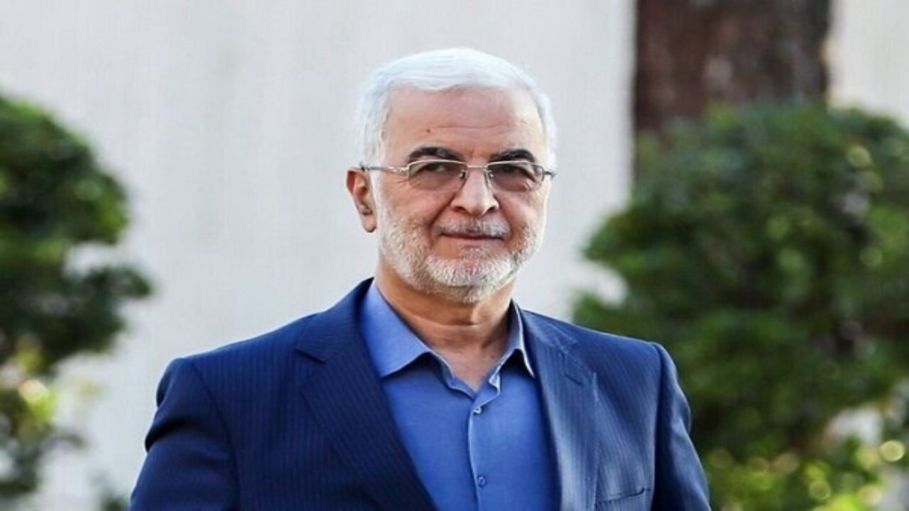 اتباع غیرمجاز باید کشور را ترک کنند