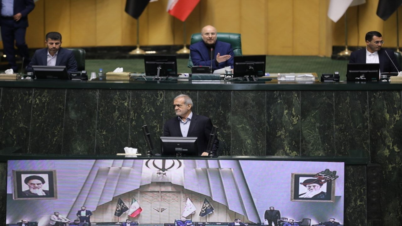 قالیباف: نباید از موضع اپوزیسیون سخن بگوییم/ برنامه هفتم میثاق ملی ما است