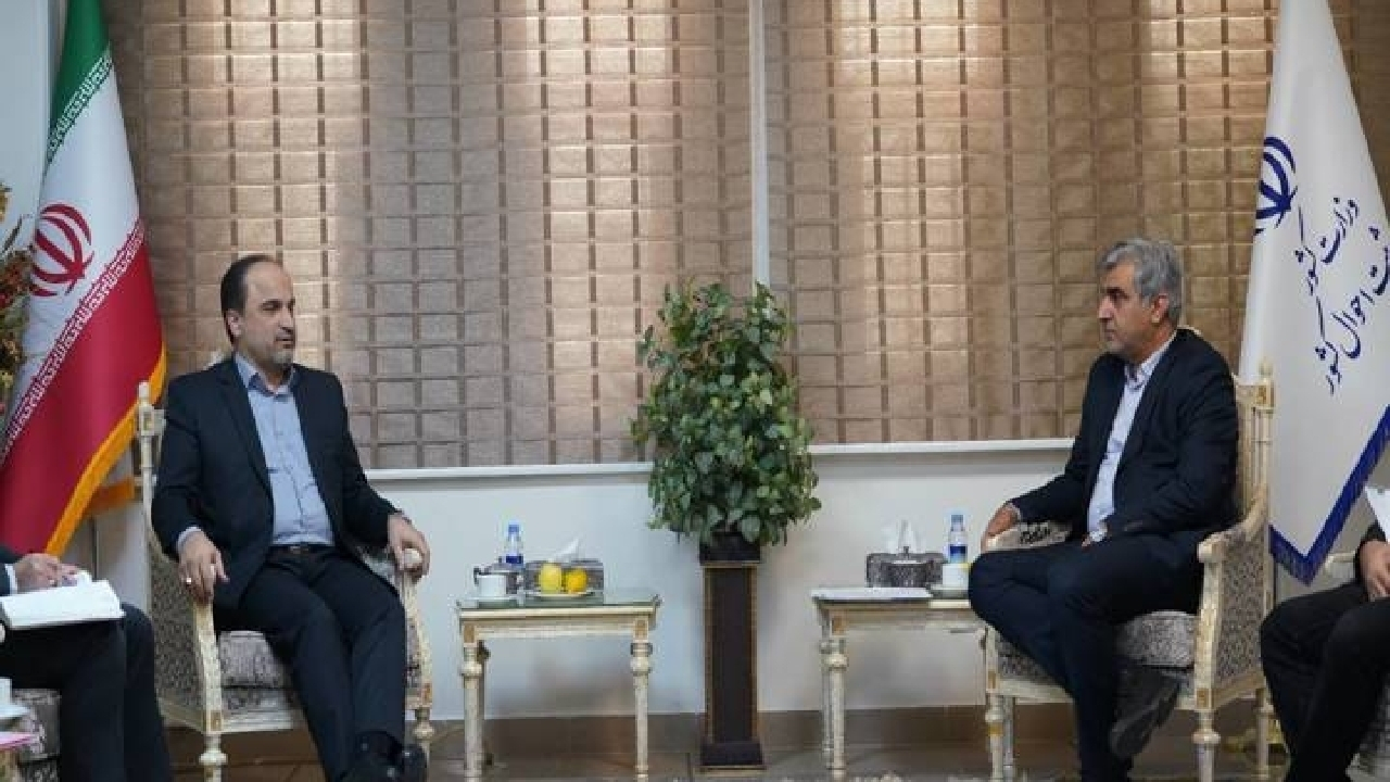 کاهش مراجعه بیمهشدگان با توسعه سرویسهای ثبت احوال