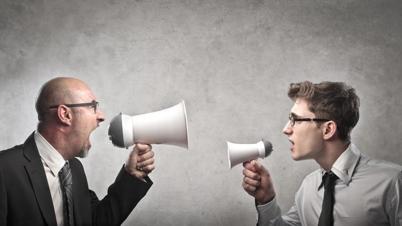 گوش‌سپاریِ نادرست به اختلافات ویرانگر منجر می‌شود!