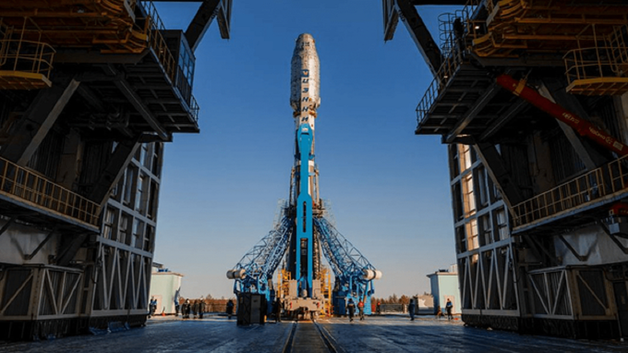 چرا ایران امروز ماهواره‌ها را با پرتابگر روسی به فضا می‌فرستد؟