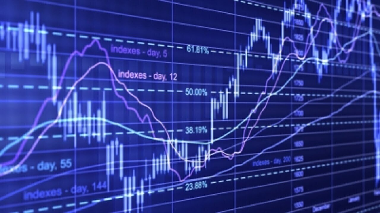 گره زدن بازار به شایعات پالایشی‌ها منطقی نیست/ جریان نقدینگی حقیقی مسیر کوتاه‌مدت بورس را شفاف می‌کند