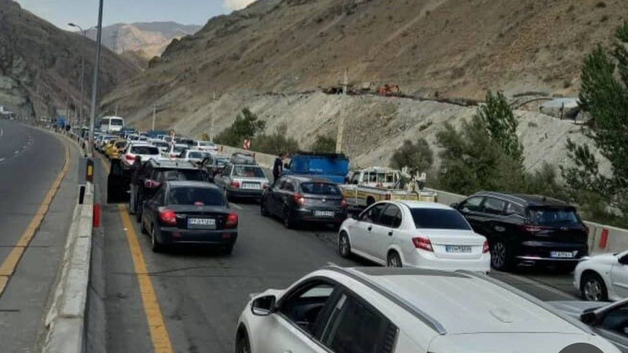 پلیس راهور فراجا: ترافیک نیمهسنگین در چالوس، هراز و آزادراه قزوین ـ تهران