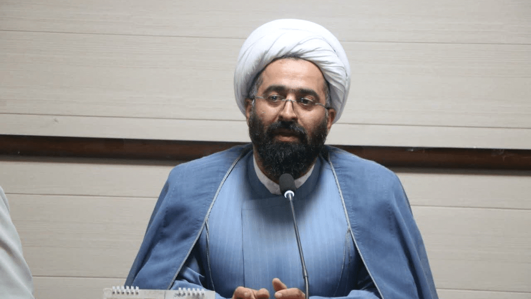 برنامههای بصیرتی و اجتماعات شبانه استمرار یابد