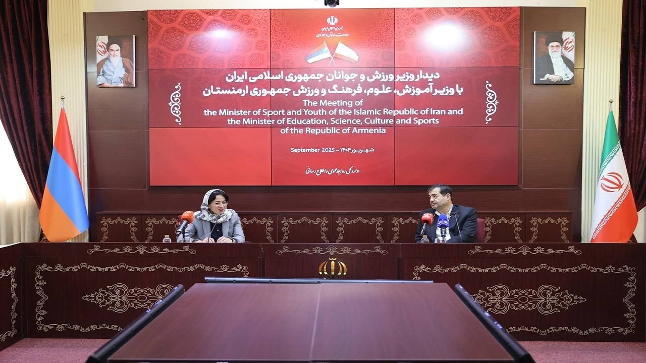 وزیر ورزش: از تجارب ارمنستان در رشته شطرنج استفاده میکنیم