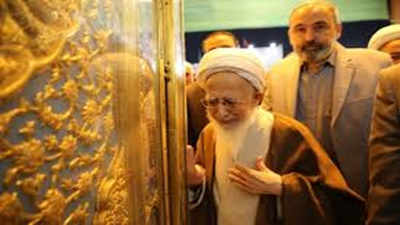 سفر حضرت آیت الله جوادی آملی به عراق + فیلم