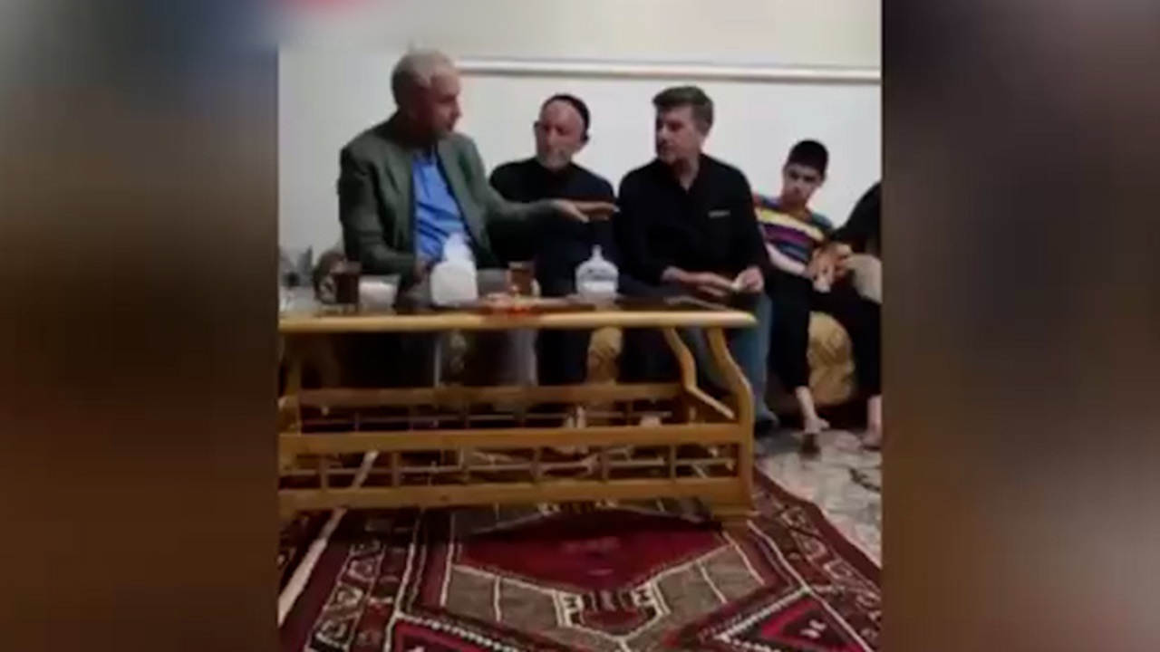 اشکهای علی ربیعی در منزل الهه حسین نژاد بند نیامد + فیلم