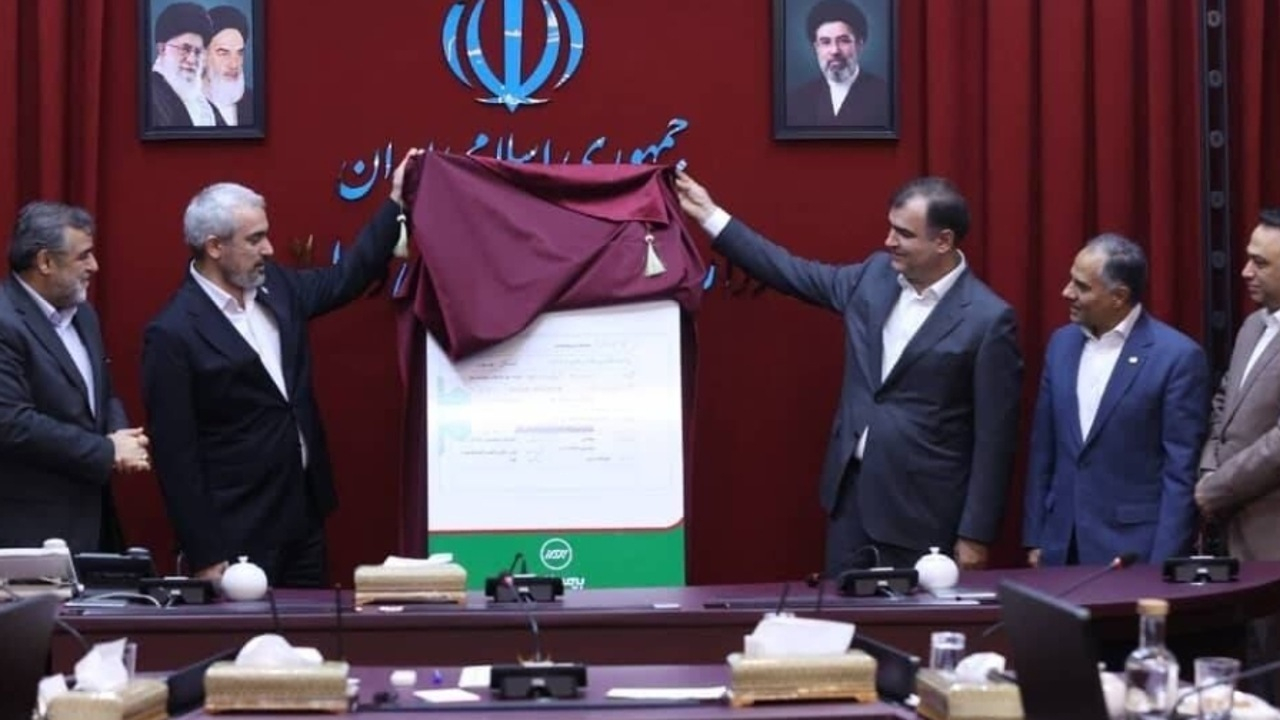 مدنیزاده: با اجرای برات الکترونیکی در صنعت بیمه حجم مطالبات مراکز درمانی کاهش مییابد