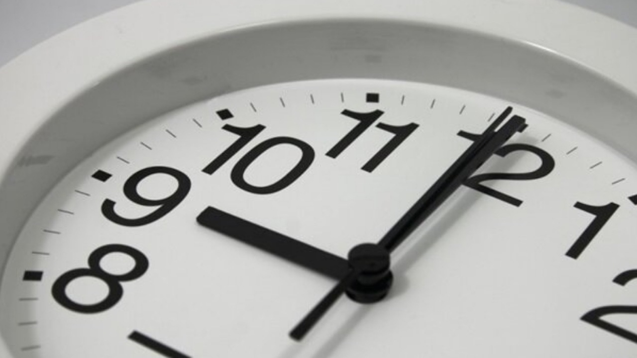 لایحه تغییر ساعت رسمی کشور در دستور کمیسیون اجتماعی قرار گرفت