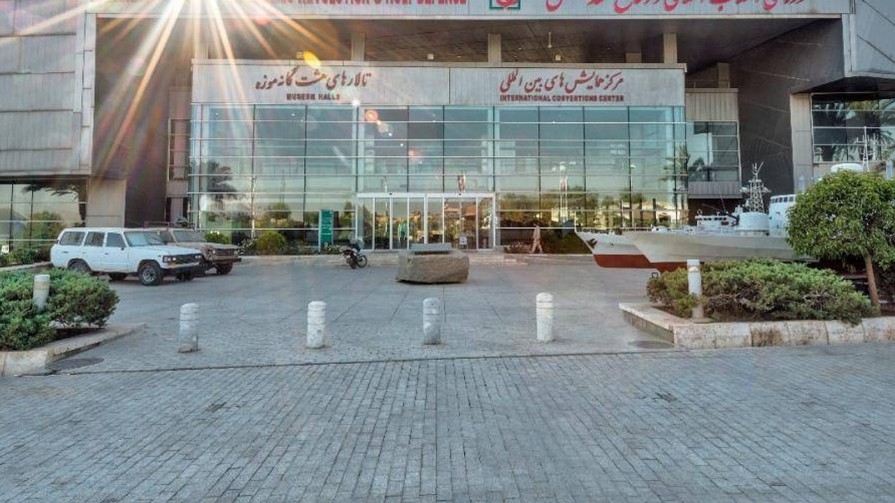 تغییر ساعات بازدید از موزه ملی انقلاب اسلامی و دفاع مقدس در فصل گرما