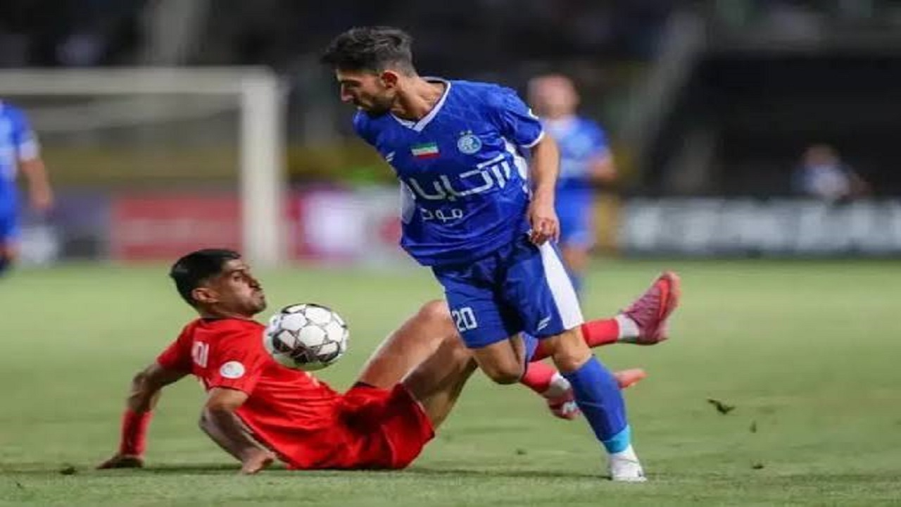 وینگر استقلال مشکلی برای دیدار با سپاهان ندارد