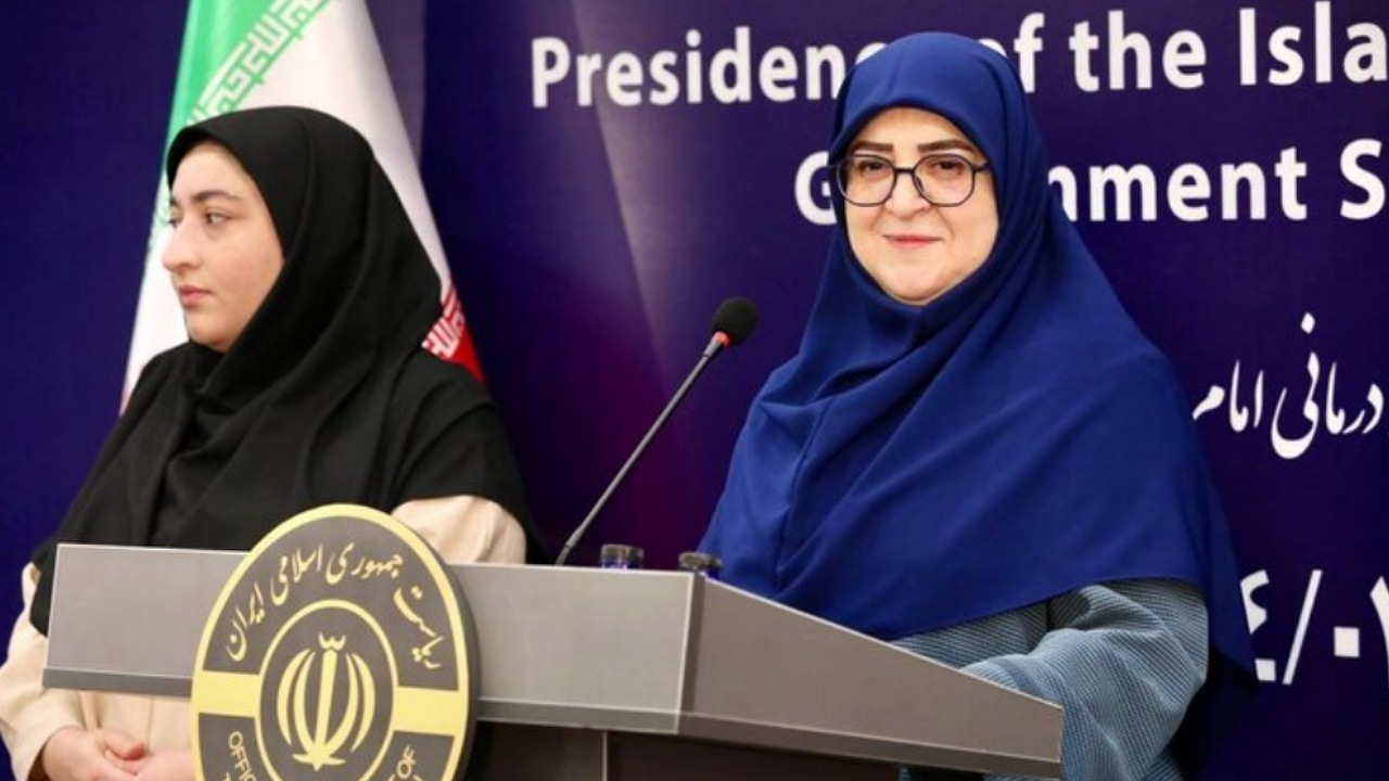 مهاجرانی: هلال احمر پیگیر ارسال کمک به مردم غزه است
