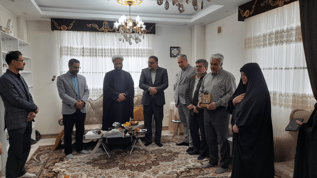 از کلاس درس معماری تا آسمان شهادت؛ روایت پدر از مهران احمدزاده
