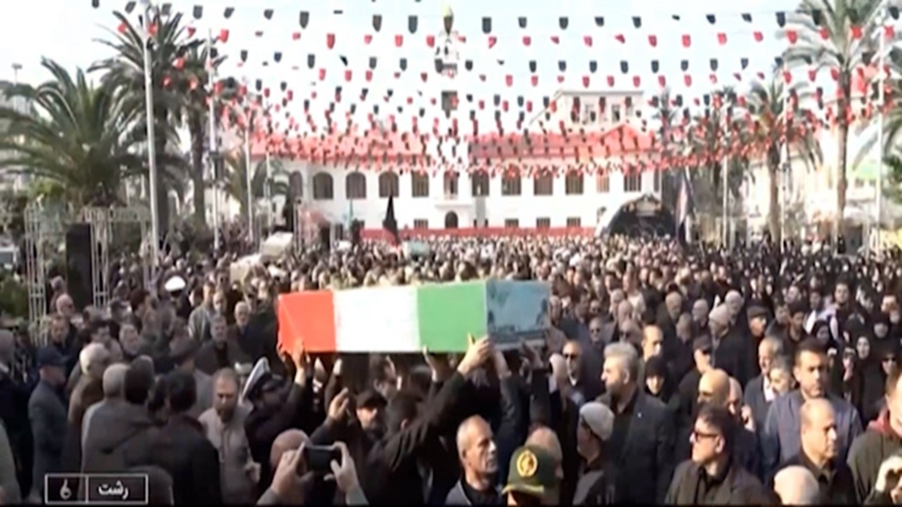 گیلان، معطر به عطرِ خوشِ لالههای فاطمی + فیلم