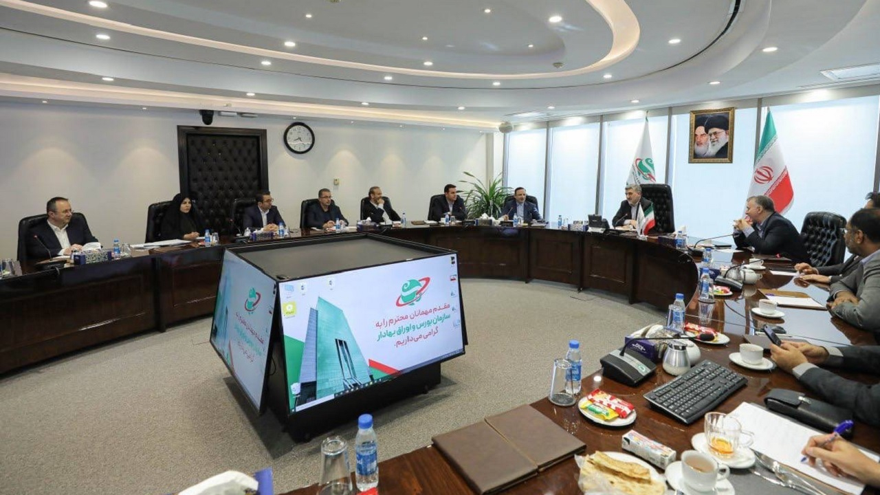 راهاندازی بورس بینالملل در مناطق آزاد با هدف جذب سرمایه داخلی و خارجی