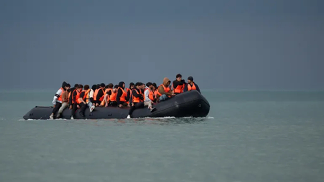 انگلیس «بلیط طلایی پناهجویان» را لغو کرد؛ سختترین بازنگری سیاست پناهندگی در دوران مدرن