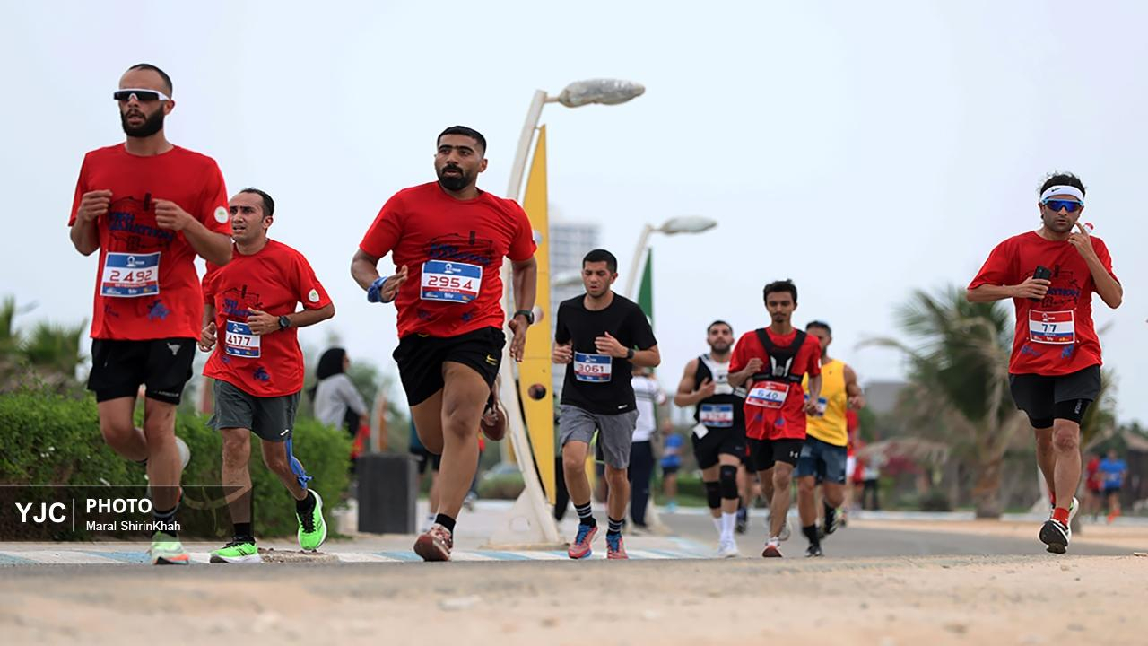مسابقه بزرگ دوی ماراتن کیش