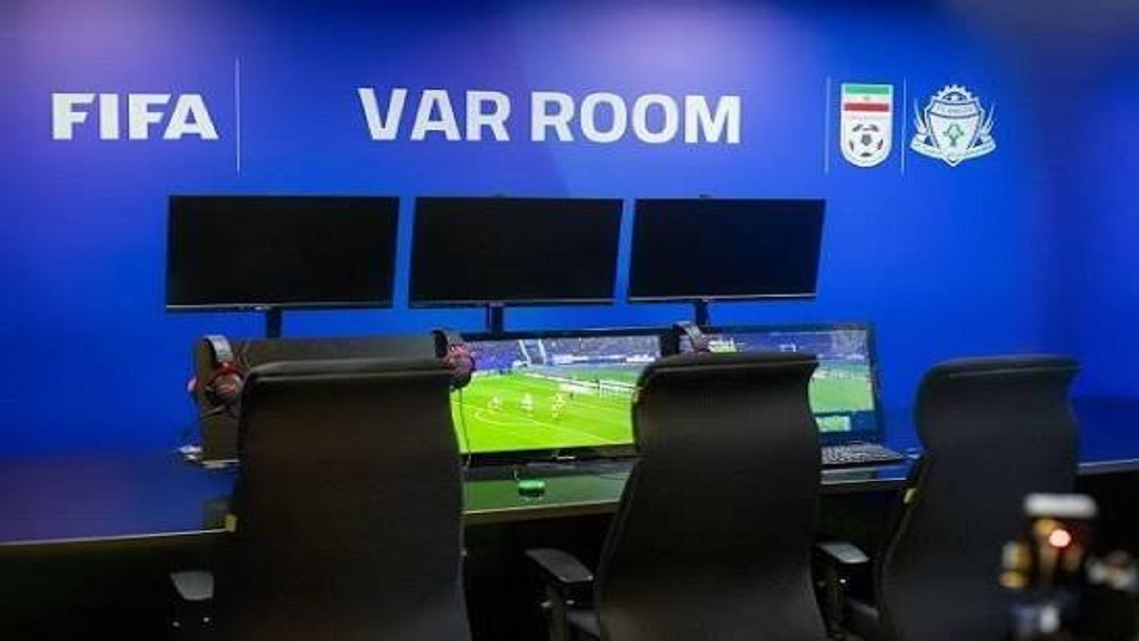 فیفا مجوز بهرهمندی از VAR در لیگ برتر بانوان و لیگ آزادگان را صادر کرد