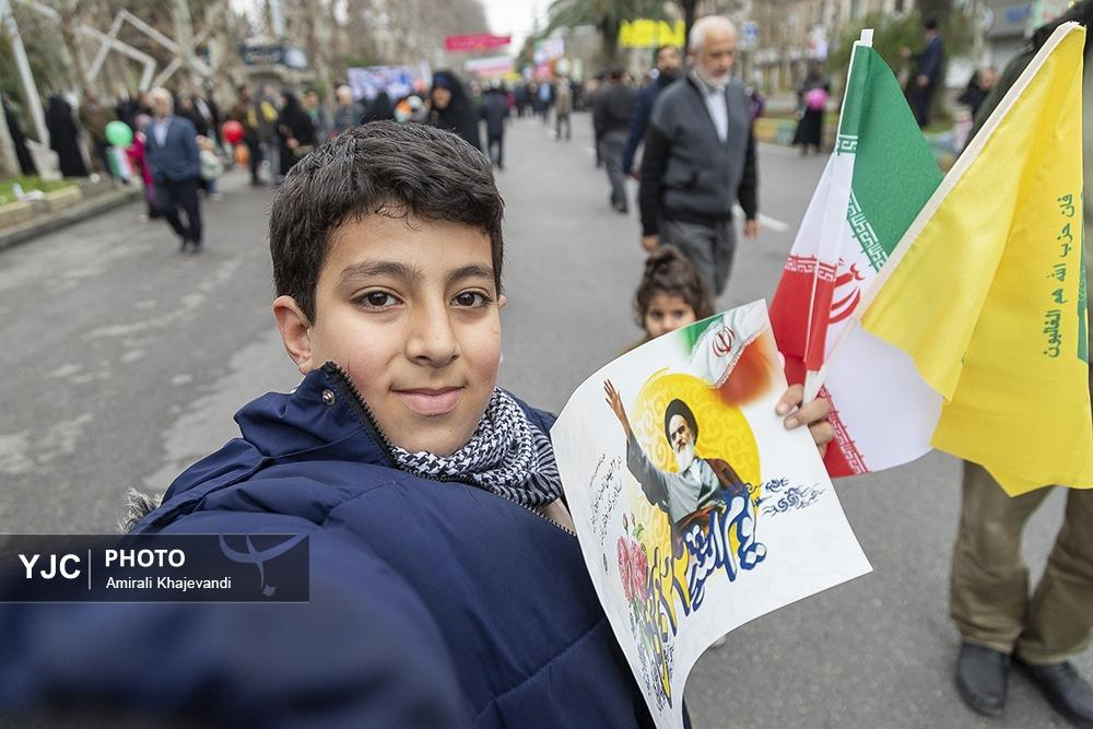 راهپیمایی یوم‌الله ۲۲ بهمن ۱۴۰۴ در سراسر استان‌های کشور