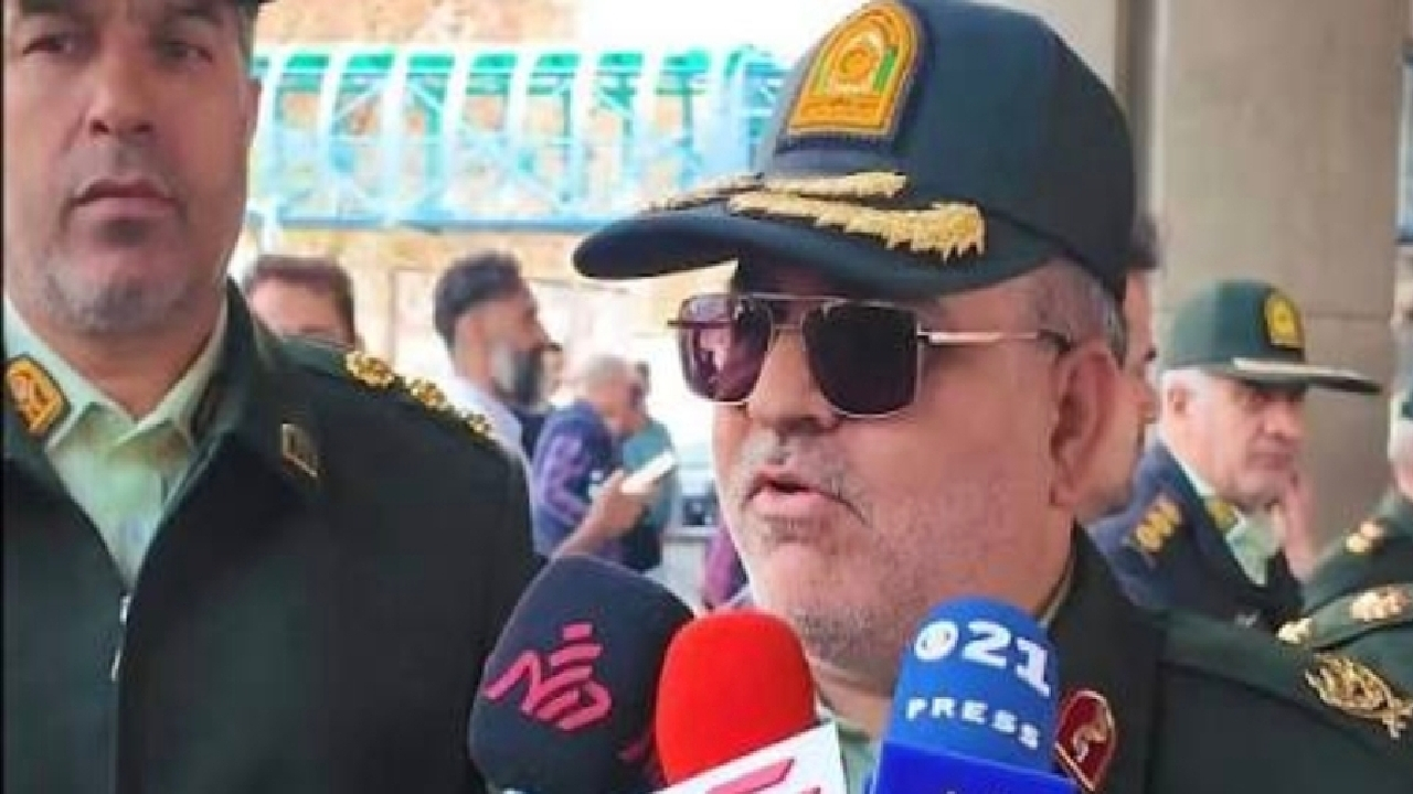 انهدام باند کلاهبرداری ۳۰۰ میلیاردی پیشفروش خودرو/ متهم اصلی در زاهدان دستگیر شد