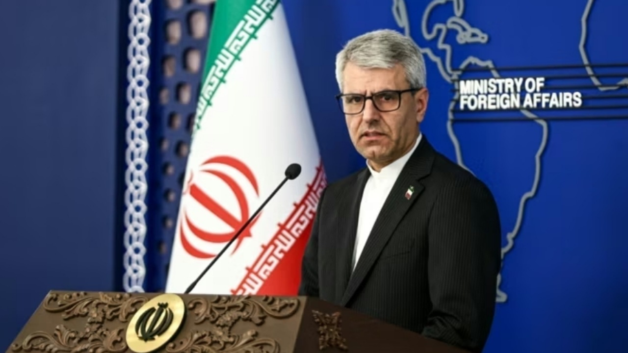 ایرانیان برای حل مشکلات، اجازه هیچگونه مداخله خارجی را نخواهند داد