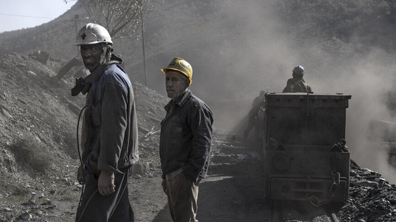 سرمایهگذاری ۳۰ میلیارد دلاری در حوزه معادن/ صادرات محصولات غیرنفتی به ۱۴ میلیارد دلار رسید