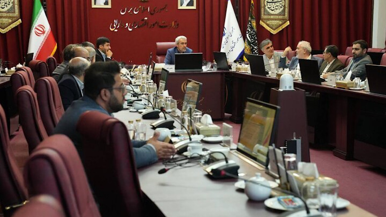 اعطای اقامت به اتباع خارجی در قبال سپرده‌گذاری یا سرمایه‌گذاری