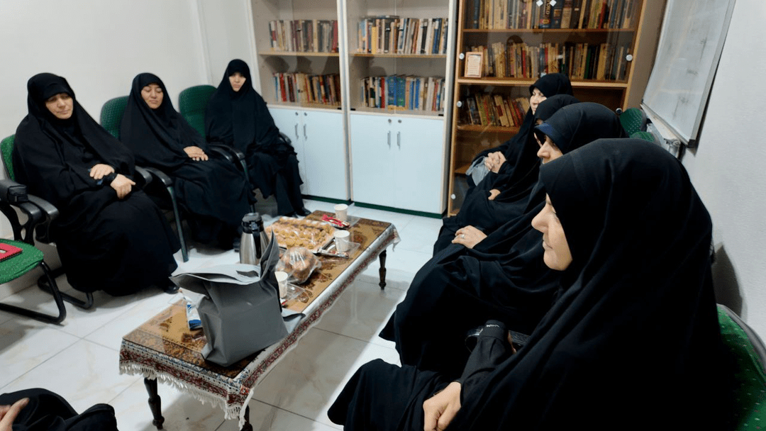 دیدار و قدردانی مسئول بسیج جامعه زنان استان اصفهان از بانوان نیروی انتظامی استان