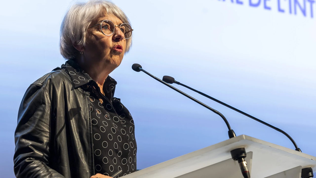 سوئیس از ممنوعیت شبکه‌های اجتماعی برای نوجوانان استقبال می‌کند