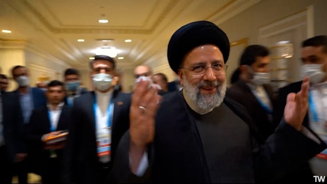نگرانی که شهید رئیسی برای یک خبرنگار داشت + فیلم