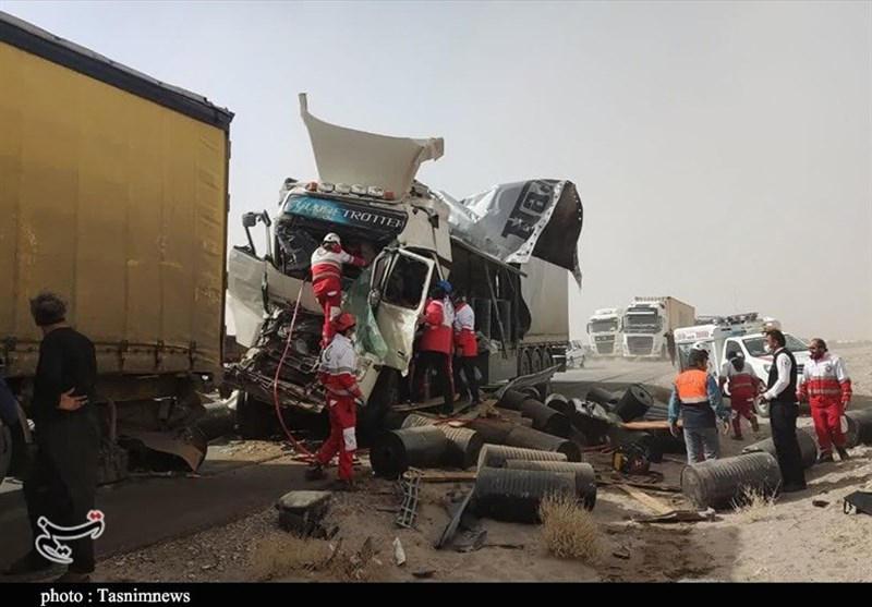 جان‌باختن ۷۰۰ نفر در تصادفات جاده‌ای استان کرمان