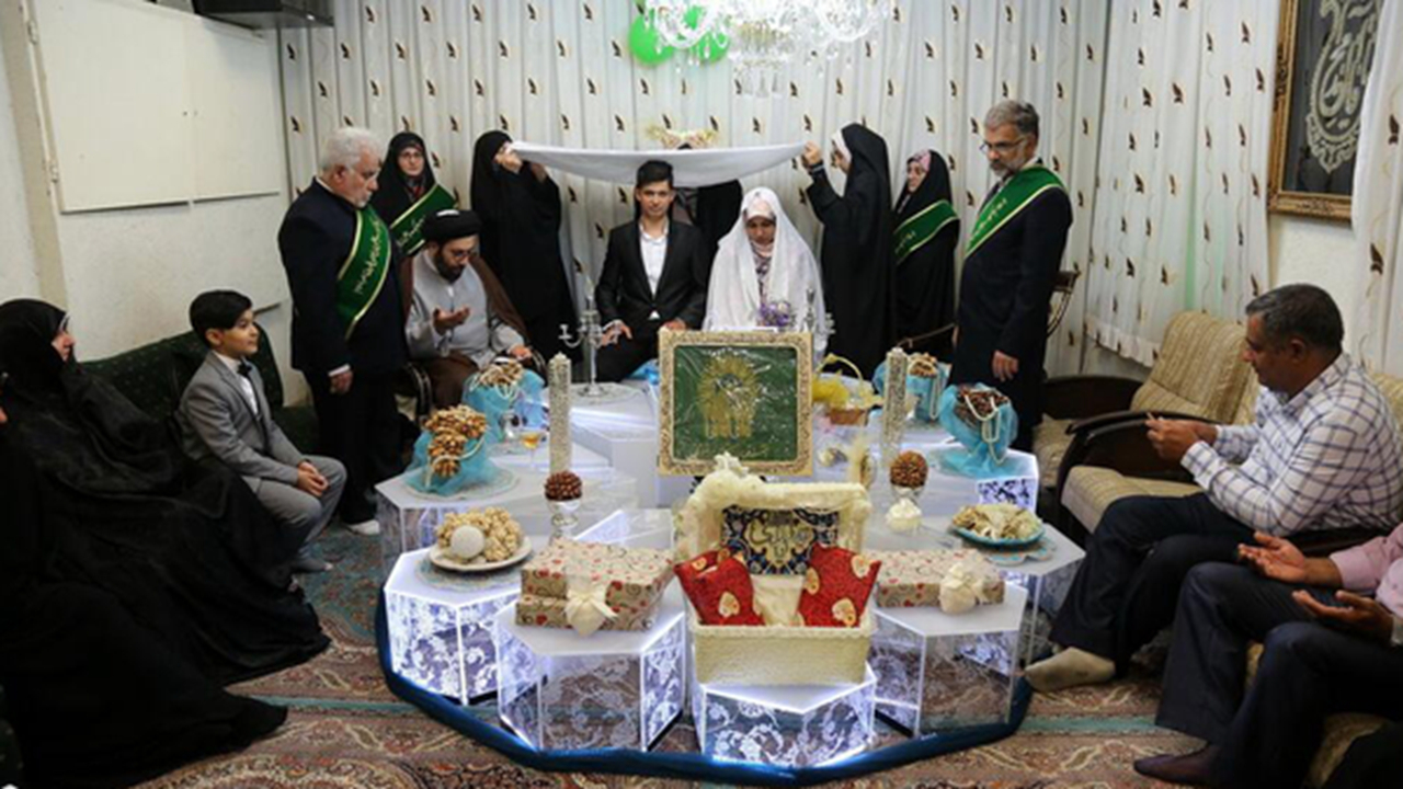 سفرههای عقد حرم امام رضا (ع) نو شد + فیلم