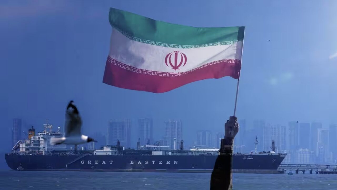 نوای ایمان بر فراز آبهای خلیج فارس + فیلم