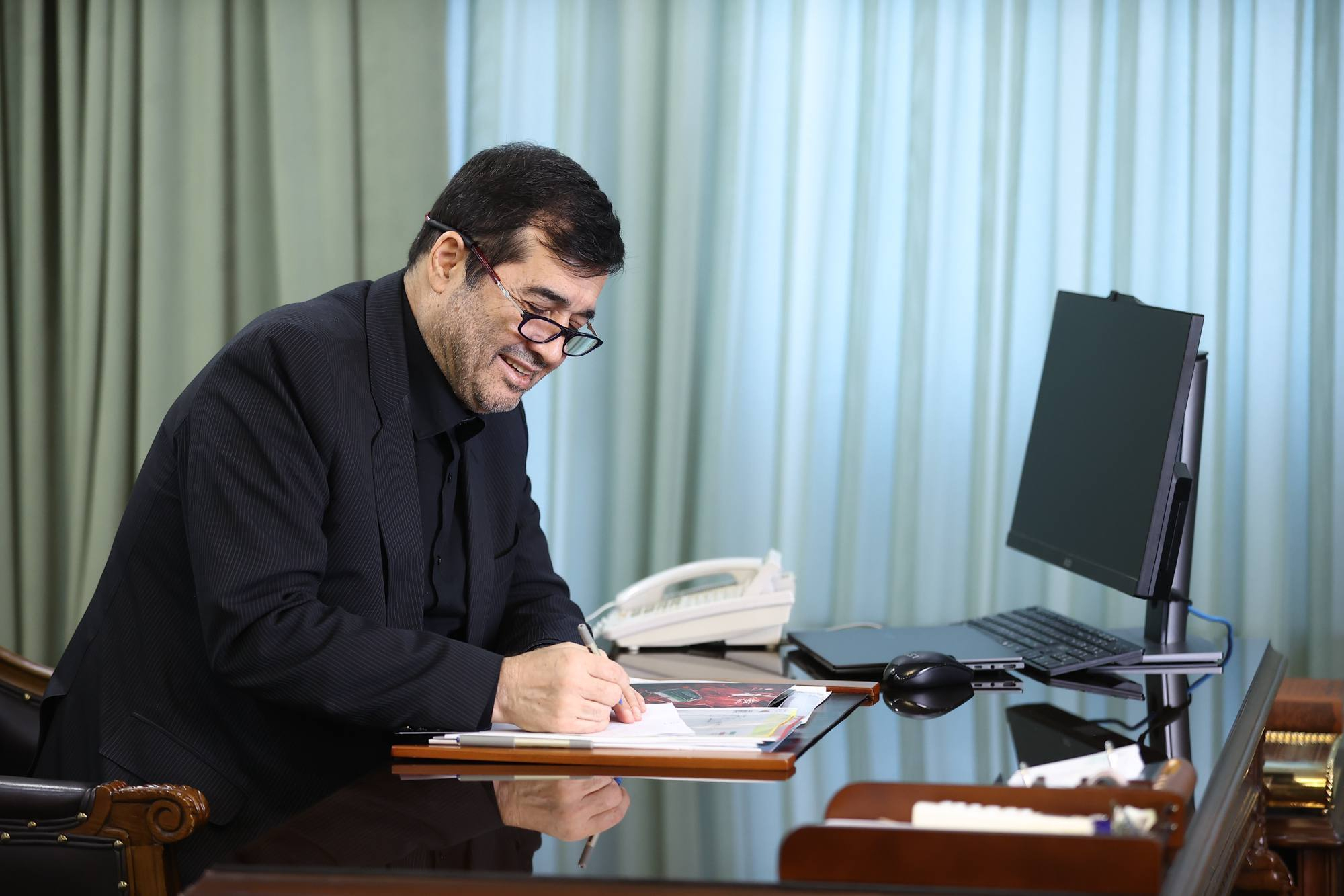پیام تبریک دنیامالی به مناسبت قهرمانی فرنگی کاران ایرانی در آمریکا
