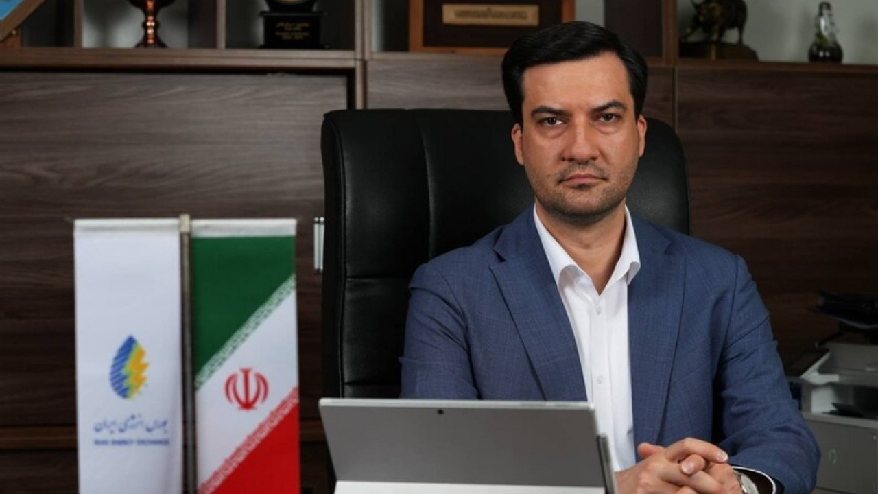 جزئیات مرحله پنجم عرضه بنزین سوپر در بورس انرژی/ ۳۰۰ هزار لیتر بنزین سوپر در مرحله پنجم عرضه میشود