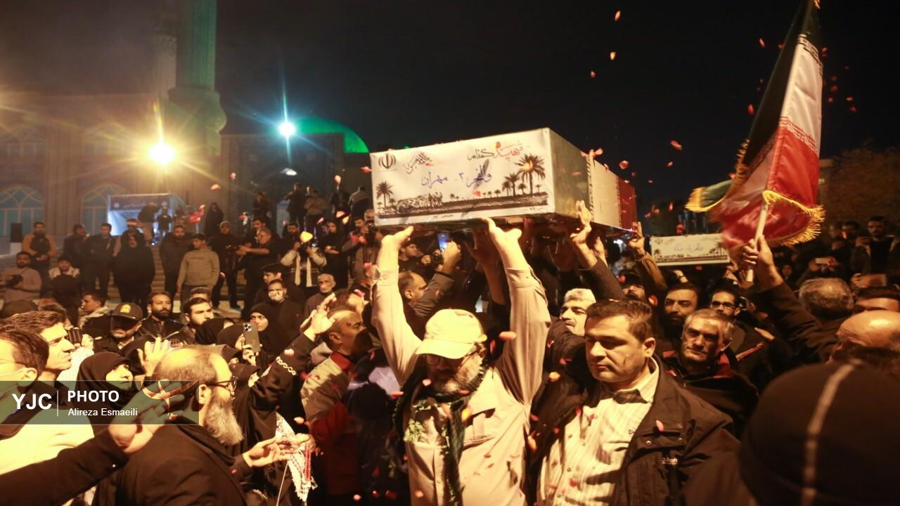 مراسم وداع با پیکر پاک ۱۰۰ شهید گمنام