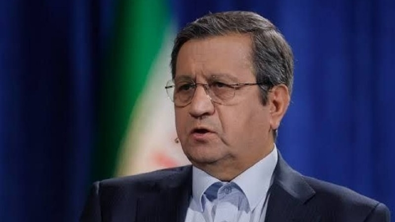 همتی: فروپاشی اقتصادی با بیانیه سیاسی محقق نمی‌شود