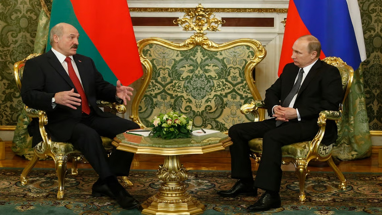 تلاش غرب برای انقلاب رنگی در بلاروس