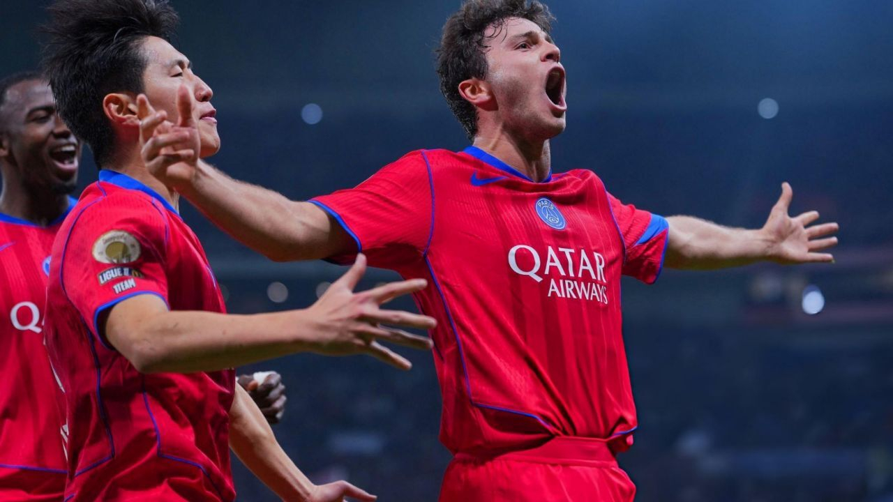 لیون ۲ - ۳ پاری سن ژرمن/ شکار شیر در لحظات پایانی