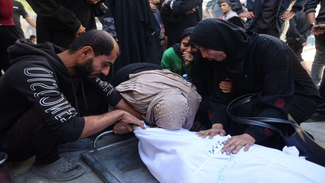 هشدار پزشکان بدون مرز: بیش از ۳۰۰ شهید در غزه پس از آتش‌بس