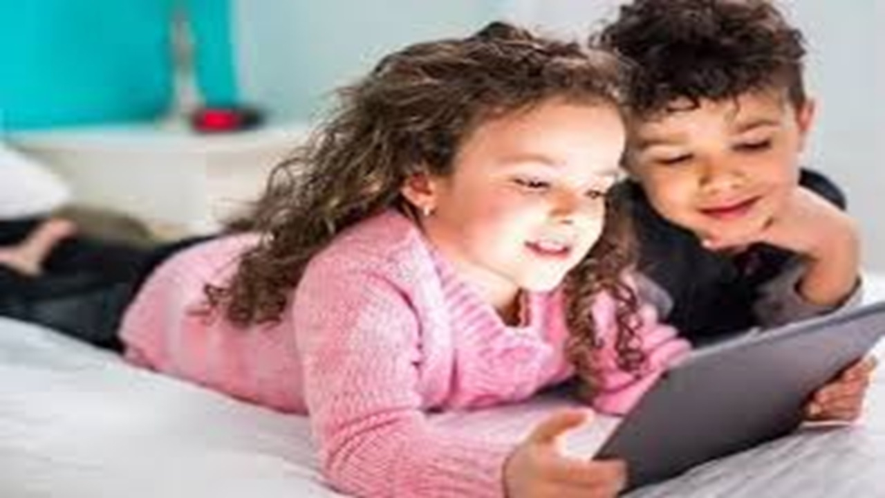 بچه ۱۰ ساله تو اینستاگرام؛ عادی یا خطرناک؟ + فیلم