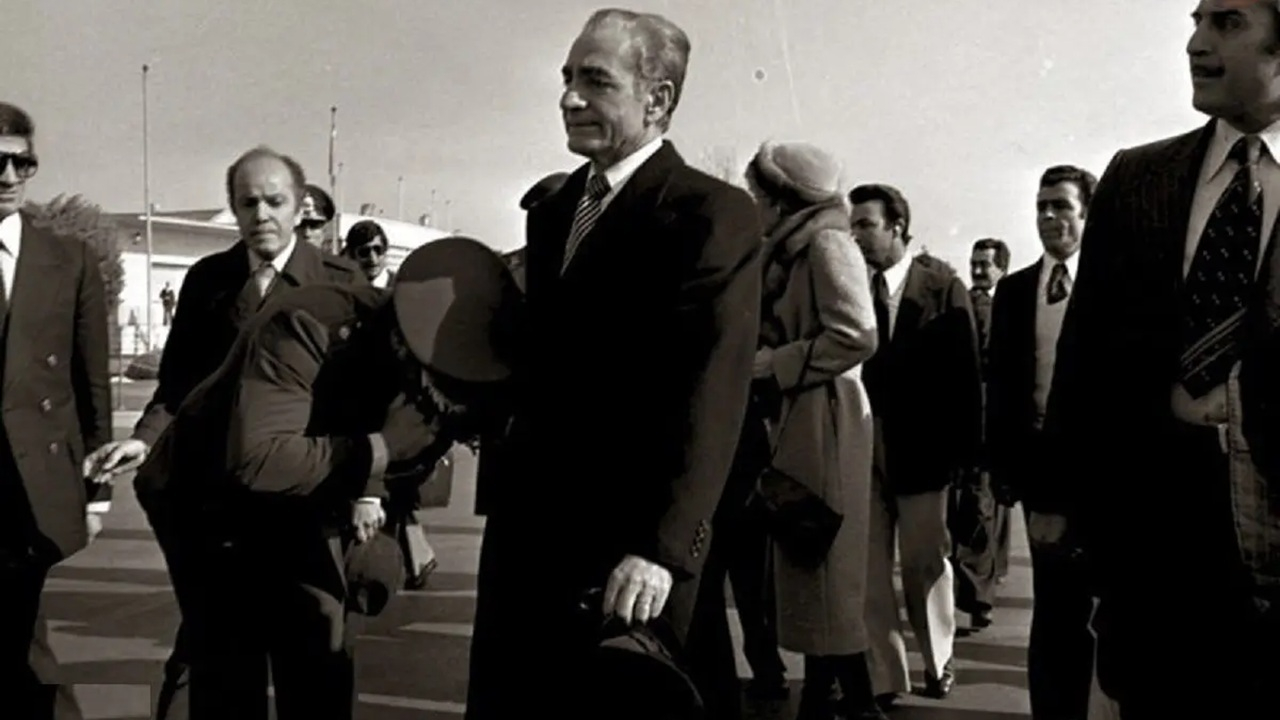 دیکتاتوری که قدرتش را از آمریکا هدیه گرفت + فیلم