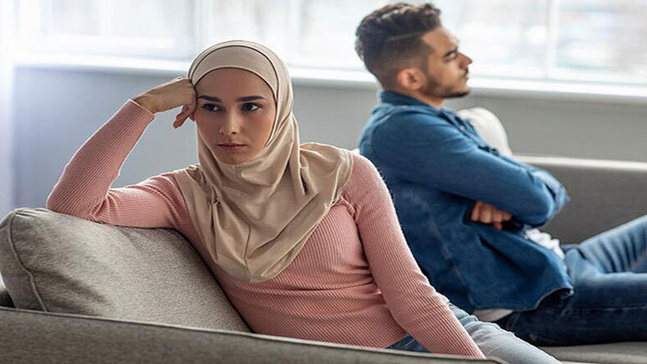 چرا زنان در عشق آزمون میگیرند؟