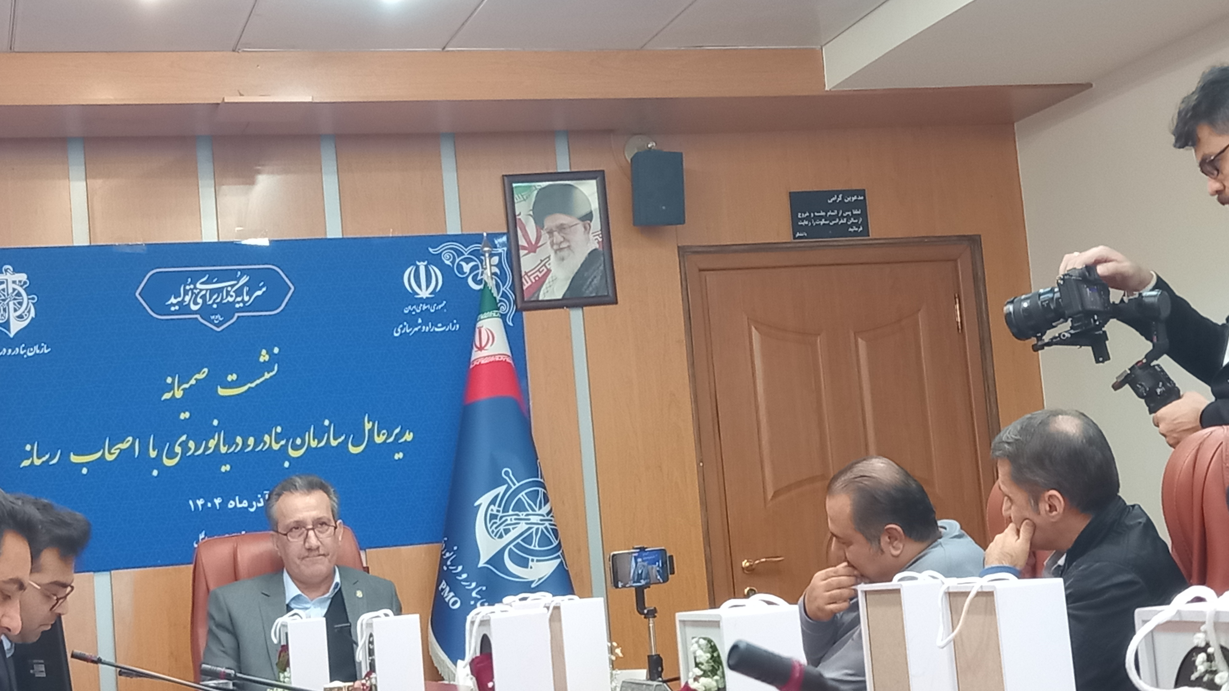 ارتقای سه بندر به نسل سوم تا پایان برنامه هفتم/ناهماهنگیهای بین دستگاهی ودرون دستگاهی مهمترین چالش بنادر کشور