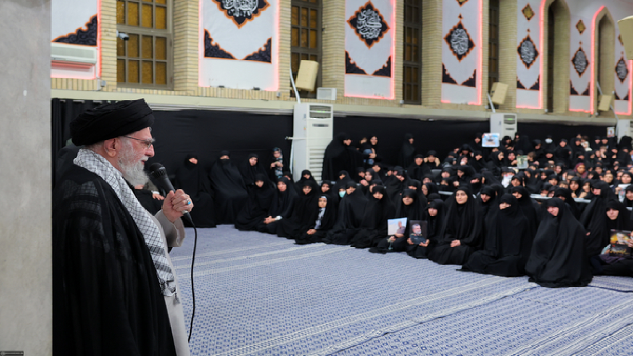 شهیدی که سالگرد ازدواجش را در بیت رهبری جشن گرفت!